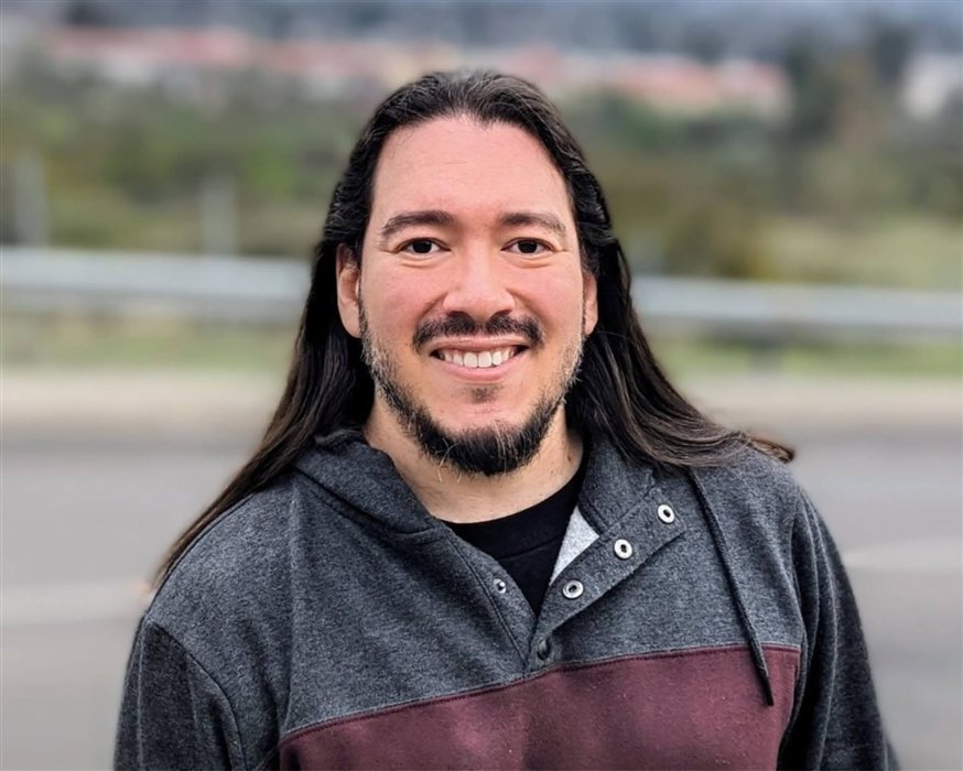 Jonathan González